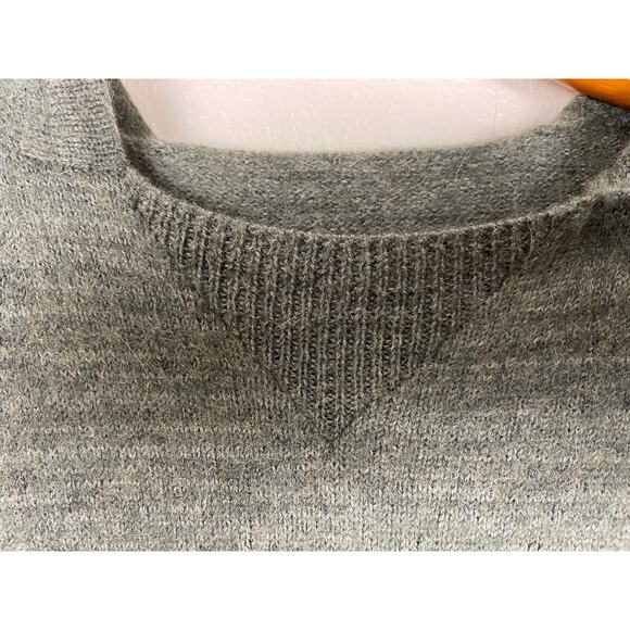 PAKA The Hoodie hooded crew neck long sleeve eucalyptus green sweater unisex XS - Picture 4 of 12